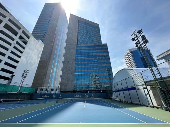 Noah BKK outdoor tennis court in Bangkok, Thailand