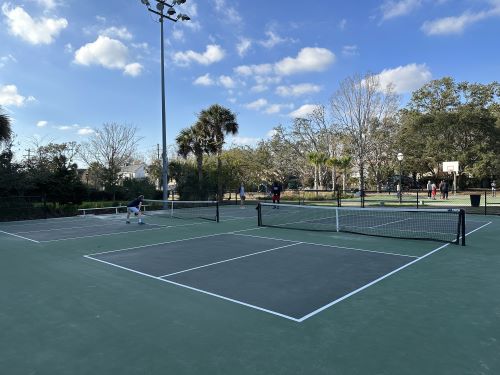 Pickleball courts in downtown Charleston at Colonial Lake