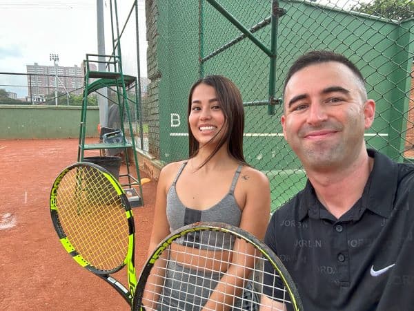 Dating a Tennis Player Woman in Medellin, Colombia.